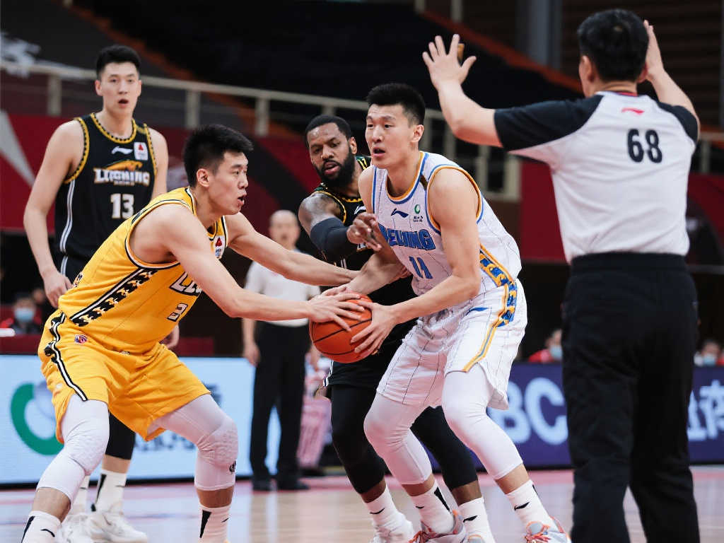 揭秘！广厦夹击辽宁为何得手，对北京却束手无策？王非一语道破真相